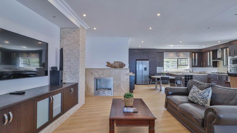 To Let 6 Bedroom Property for Rent in Pinnacle Point Golf Estate Western Cape